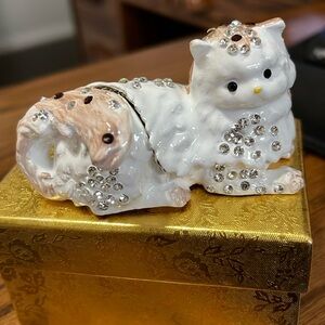 Brand New Austrian Crystals and Enameled Kitty Cat Trinket Box